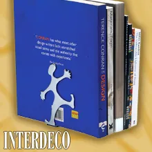 Einzigartige Dekoartikel als Buchstützen.