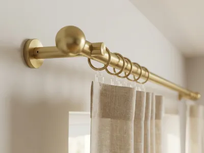 Gardinenstangen in Edelstahl, Messing und Holz — verschiedene Modelle im Überblick